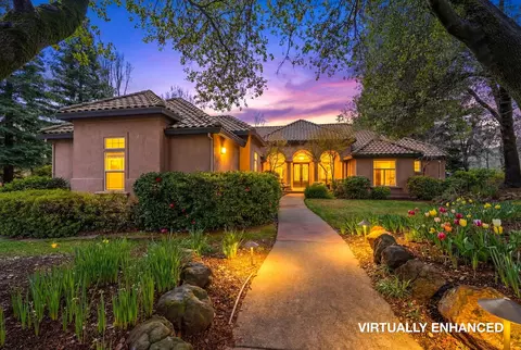 13482 Tierra Heights Rd, Redding, CA 96003