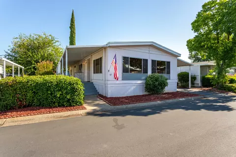 20350 Hole In One Dr, Redding, CA 96002