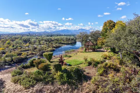 View/Area - 960 River Bend Rd, Redding, CA 96003 photo 44 of 52