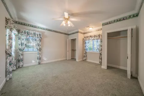 Bedroom - 960 River Bend Rd, Redding, CA 96003 photo 1 of 4