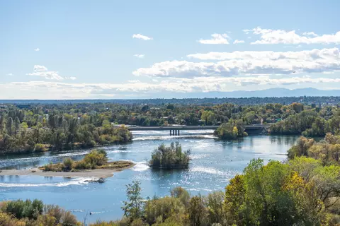 View/Area - 960 River Bend Rd, Redding, CA 96003 photo 17 of 52