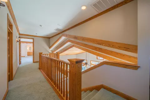 Entry Way - 960 River Bend Rd, Redding, CA 96003 photo 4 of 5