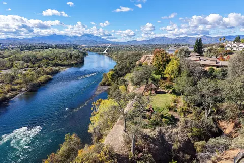 View/Area - 960 River Bend Rd, Redding, CA 96003 photo 41 of 52