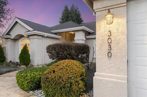 Exterior - 3030 Clear Water Ct, Redding, CA 96002 photo 3 of 19