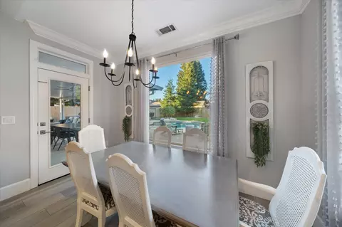 Dining - 3030 Clear Water Ct, Redding, CA 96002 photo 3 of 3