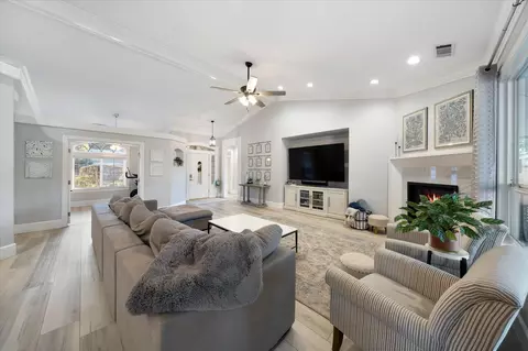 Living - 3030 Clear Water Ct, Redding, CA 96002 photo 1 of 1