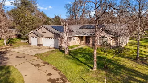 3313 Mansee Dr, Cottonwood, CA 96022