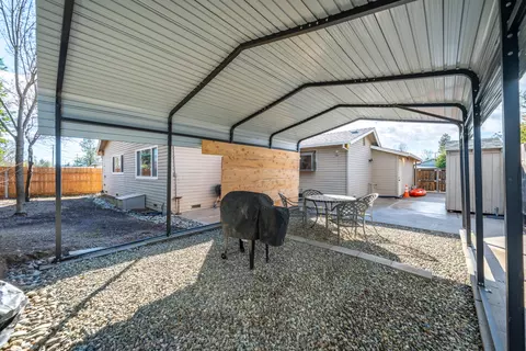 Exterior - 6733 El Camino Dr, Redding, CA 96001 photo 7 of 19