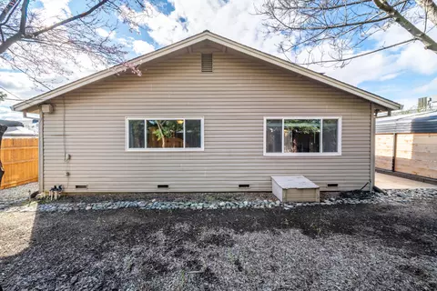 Exterior - 6733 El Camino Dr, Redding, CA 96001 photo 12 of 19