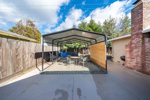 Exterior - 6733 El Camino Dr, Redding, CA 96001 photo 5 of 19