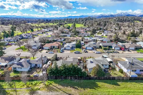 View/Area - 6733 El Camino Dr, Redding, CA 96001 photo 2 of 5