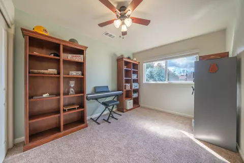 Bedroom - 6733 El Camino Dr, Redding, CA 96001 photo 4 of 4