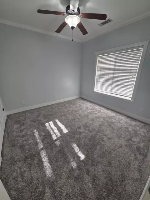 Bedroom - 1163 Sunriver Ln, Redding, CA 96001 photo 3 of 5