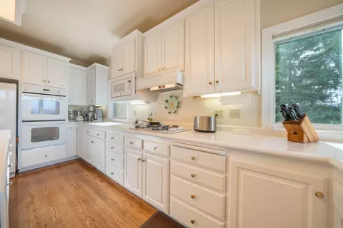 3768 Sunday Ct, Redding, CA 96001 photo 13