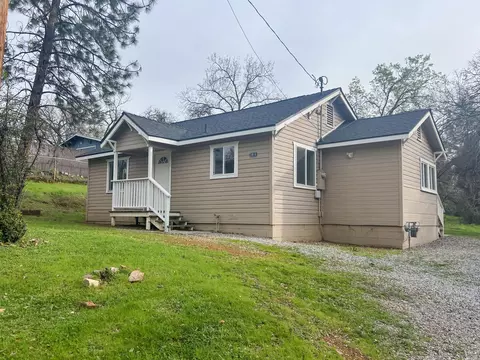 3914 Red Bluff St, Shasta Lake, CA 96019