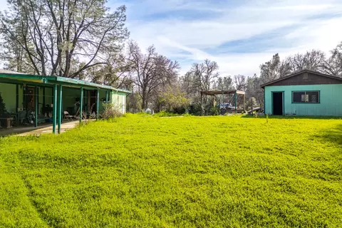 10162 Harley Leighton Rd, Redding, CA 96003 photo 4