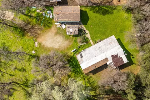 10162 Harley Leighton Rd, Redding, CA 96003 photo 14