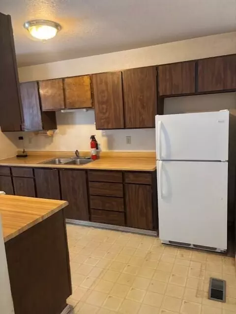 37385 Oak View St, Burney, CA 96013 photo 4