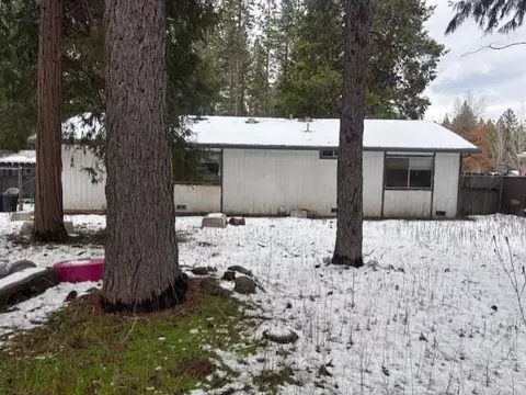37385 Oak View St, Burney, CA 96013 photo 23