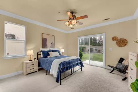 Bedroom - 962 Leisha Ln, Redding, CA 96001 photo 1 of 7