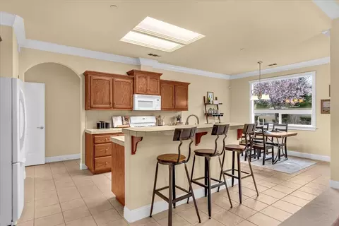 Kitchen - 962 Leisha Ln, Redding, CA 96001 photo 1 of 6