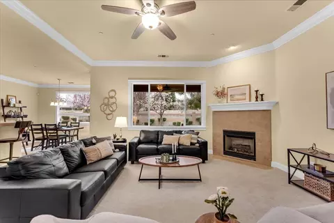 Living - 962 Leisha Ln, Redding, CA 96001 photo 1 of 3