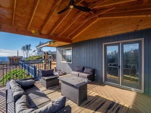 Exterior - 14091 Highview Trl, Redding, CA 96003 photo 6 of 19