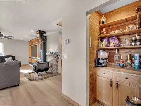 Entry Way - 14091 Highview Trl, Redding, CA 96003 photo 3 of 3