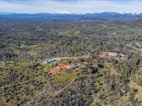 View/Area - 14091 Highview Trl, Redding, CA 96003 photo 7 of 11