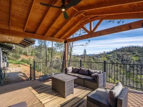 Exterior - 14091 Highview Trl, Redding, CA 96003 photo 1 of 19