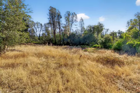 3130 Lakey Ln, Redding, CA 96003 photo 6