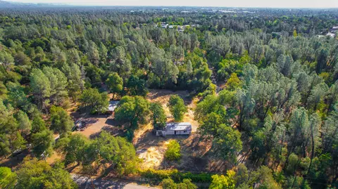 3130 Lakey Ln, Redding, CA 96003 photo 12