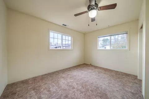 Bedroom - 3586 E Keswick Dam Rd, Redding, CA 96003 photo 1 of 5