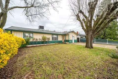 3586 E Keswick Dam Rd, Redding, CA 96003