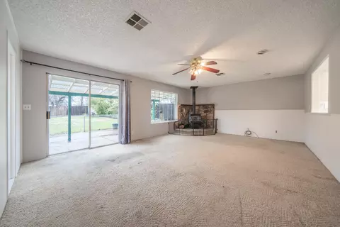 Living - 3586 E Keswick Dam Rd, Redding, CA 96003 photo 4 of 6