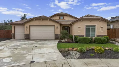 968 Katmai Pl, Redding, CA 96001