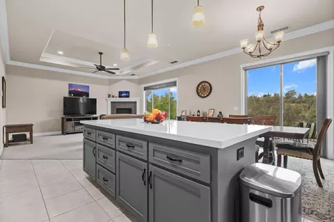 Kitchen - 968 Katmai Pl, Redding, CA 96001 photo 3 of 3