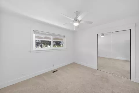 Bedroom - 15470 China Rapids Dr, Red Bluff, CA 96080 photo 4 of 5