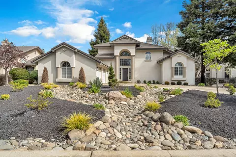 3857 Eagle Pkwy, Redding, CA 96001
