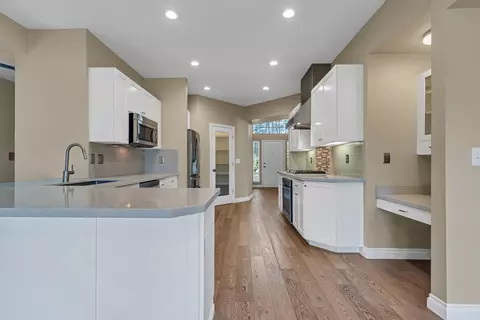 Kitchen - 3857 Eagle Pkwy, Redding, CA 96001 photo 3 of 3