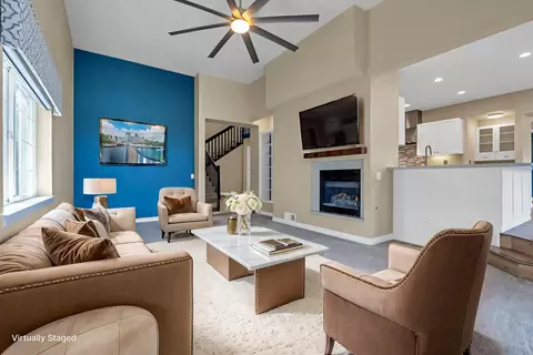 Living - 3857 Eagle Pkwy, Redding, CA 96001 photo 2 of 3