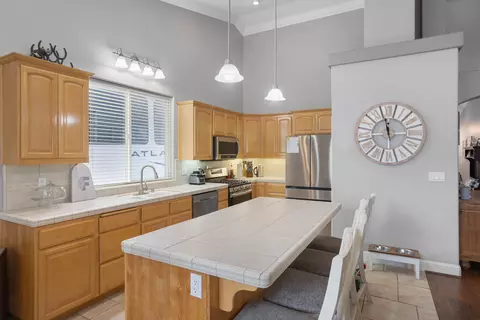 Kitchen - 2182 Cadjew St, Redding, CA 96003 photo 1 of 2