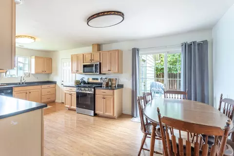 Kitchen - 910 Aloha St, Red Bluff, CA 96080 photo 3 of 3
