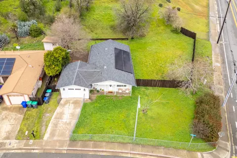 View/Area - 910 Aloha St, Red Bluff, CA 96080 photo 1 of 2