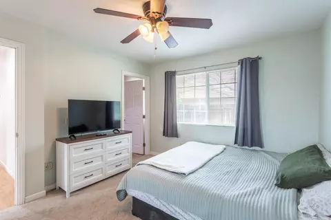 Bedroom - 910 Aloha St, Red Bluff, CA 96080 photo 1 of 4