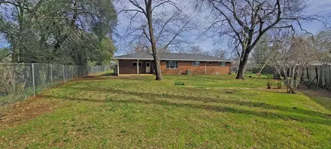 Exterior - 3072 Alta Mesa Dr, Redding, CA 96002 photo 3 of 12