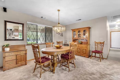 Dining - 2860 Panorama Dr, Redding, CA 96003 photo 2 of 2