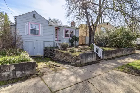 2315 Butte St, Redding, CA 96001