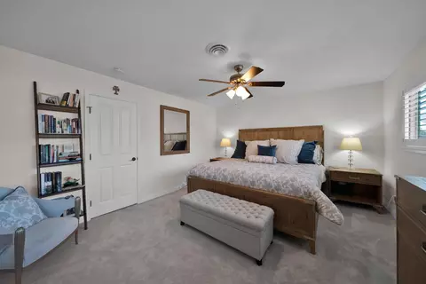 Bedroom - 1928 Bechelli Ln, Redding, CA 96002 photo 3 of 8