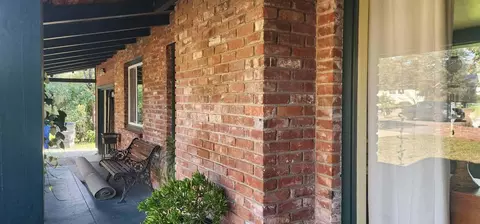 1715 Barbara Rd, Redding, CA 96003